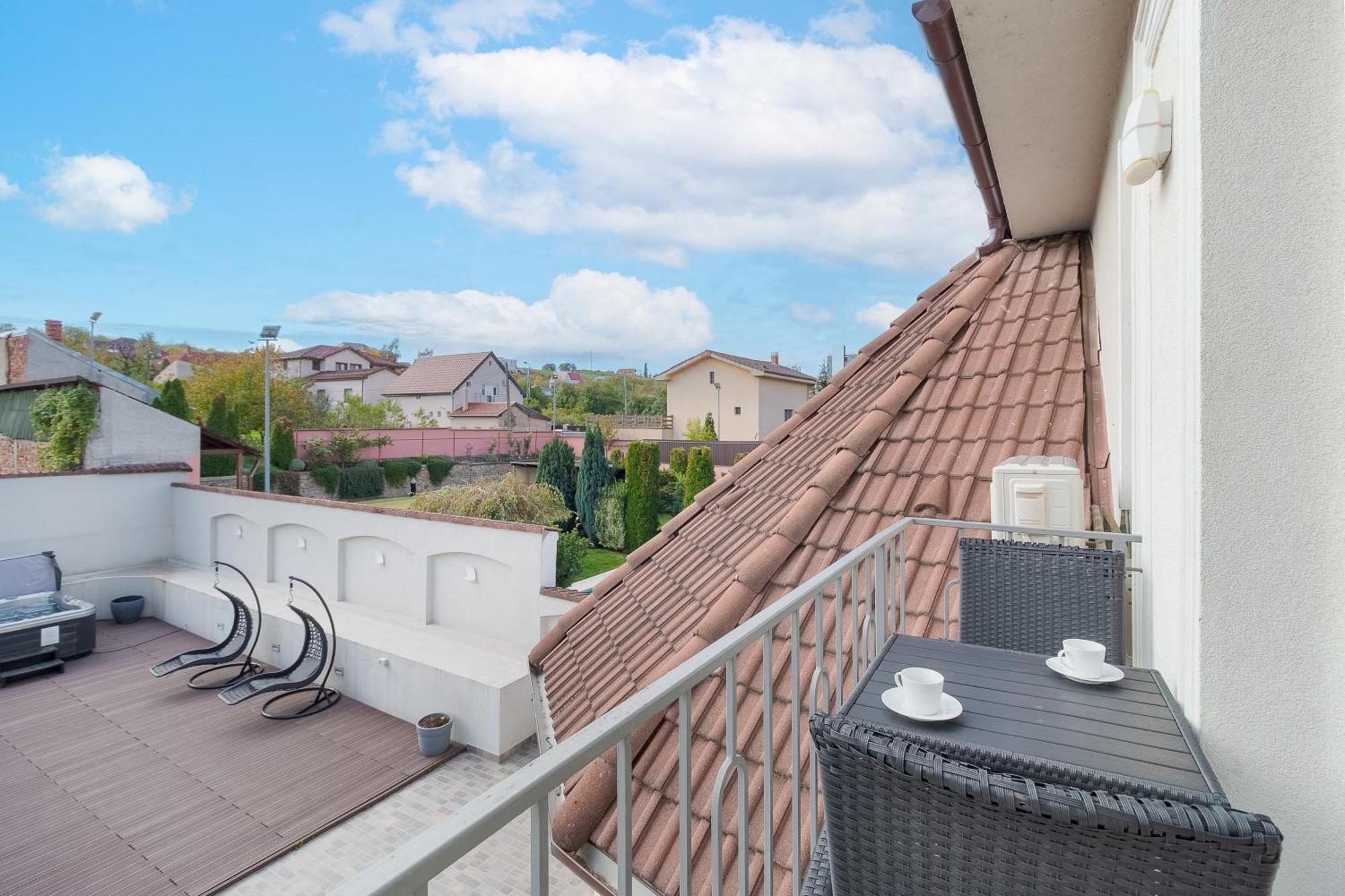Dozsa Residence オラデア 部屋 写真