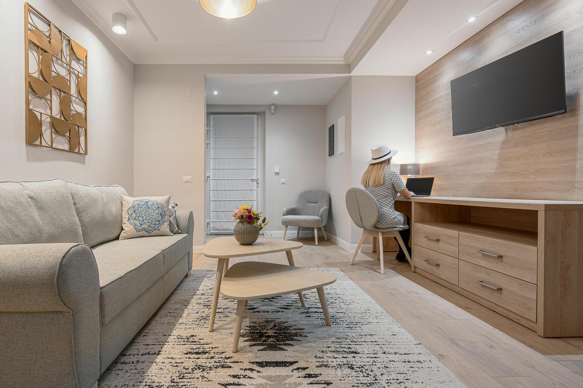 Dozsa Residence オラデア エクステリア 写真